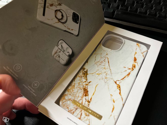 IPhone 14 Plus kotelo, Ideal of Sweden