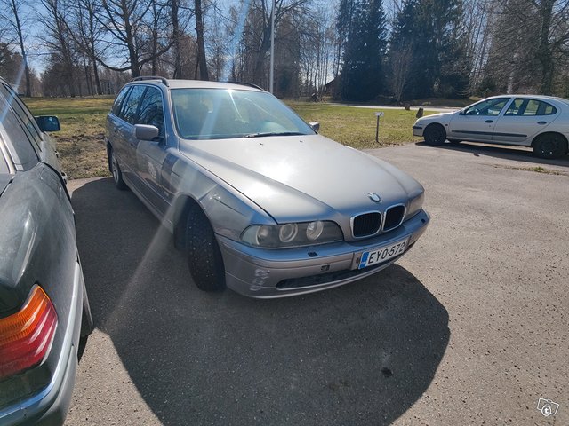 BMW 5-sarja, kuva 1