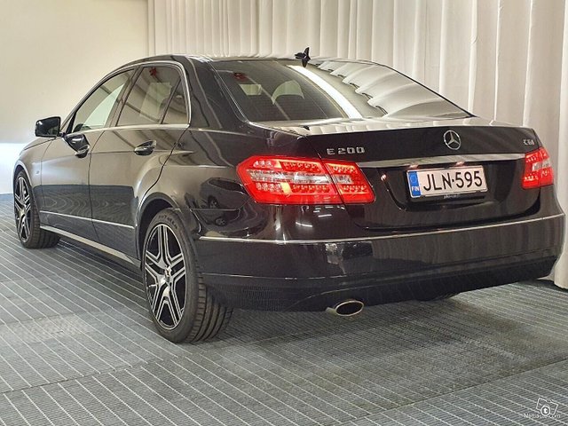 Mercedes-Benz E 3