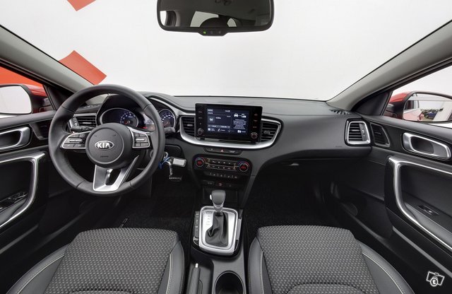 Kia Ceed 9