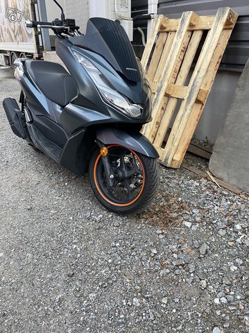 Honda PCX, kuva 1
