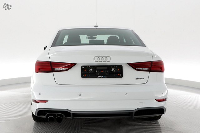 Audi A3 4