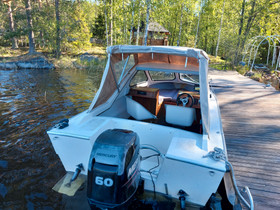 Hardtop-vene, Moottoriveneet, Veneet, Vantaa, Tori.fi Hardtop-vene, Moottoriveneet, Veneet, Vantaa, Tori.fi