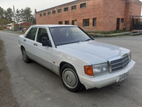 Mercedes-Benz 190 -89