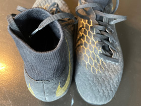 Nike Hypervenom koko 39, Jalkapallo, Urheilu ja ulkoilu, Liperi, Tori.fi Nike Hypervenom koko 39, Jalkapallo, Urheilu ja ulkoilu, Liperi, Tori.fi