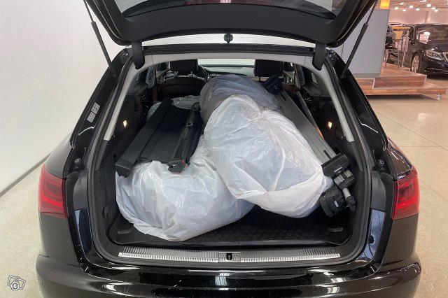 Audi A6 12