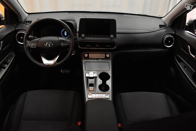 Hyundai KONA 15