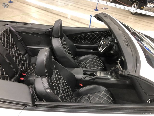 Chevrolet Camaro 25