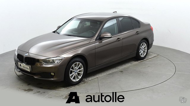 BMW 320 2
