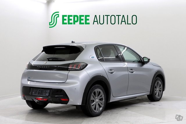 Peugeot E-208 4