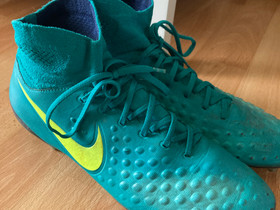 Nike magista nappikset 42.5, Jalkapallo, Urheilu ja ulkoilu, Hamina, Tori.fi Nike magista nappikset 42.5, Jalkapallo, Urheilu ja ulkoilu, Hamina, Tori.fi
