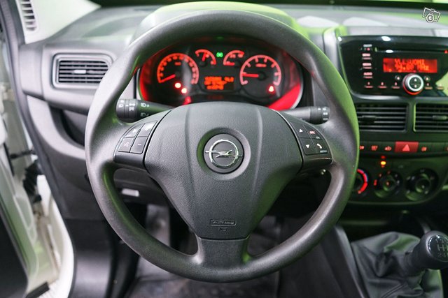 Opel Combo 13