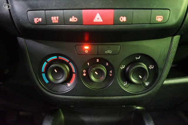 Opel Combo 16