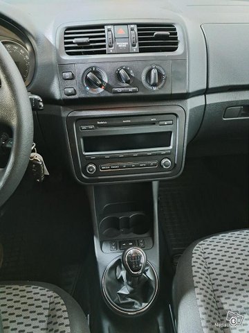 Skoda Fabia 13