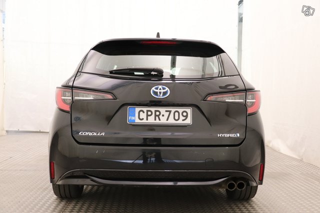 Toyota Corolla 4