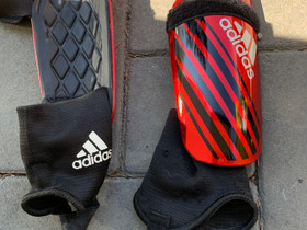Säärisuojat Adidas, Jalkapallo, Urheilu ja ulkoilu, Kontiolahti, Tori.fi Säärisuojat Adidas, Jalkapallo, Urheilu ja ulkoilu, Kontiolahti, Tori.fi