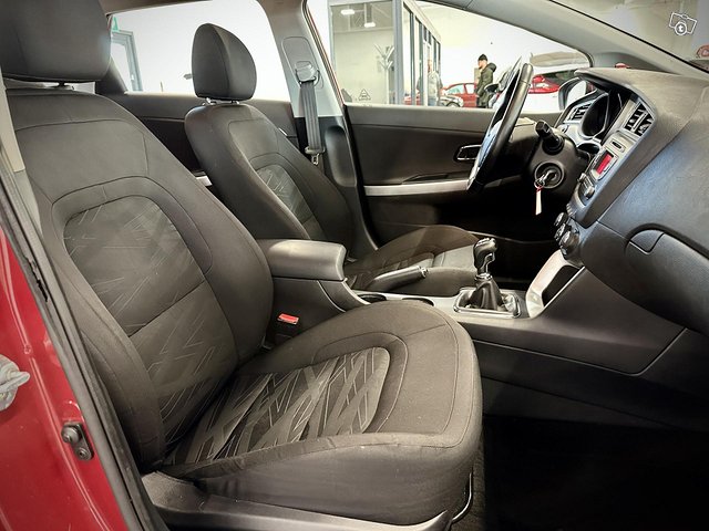 Kia Ceed 15