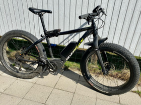 Silverback S-Electro Fatbike (L-koko), Sähköpyörät, Polkupyörät ja pyöräily, Oulu, Tori.fi Silverback S-Electro Fatbike (L-koko), Sähköpyörät, Polkupyörät ja pyöräily, Oulu, Tori.fi
