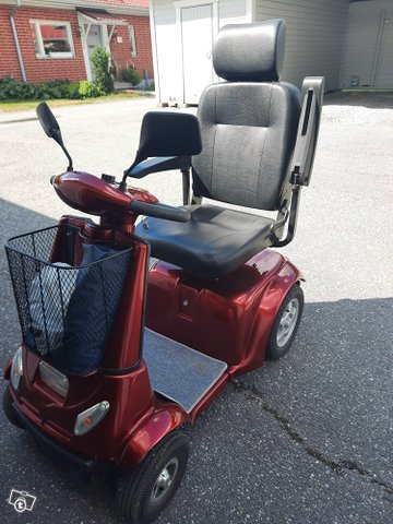 Pyrkijä E 500, kuva 1