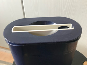 Tupperware jääpala-astia 12cm x 19,5cm x 22cm, Säilytysastiat ja rasiat, Keittiötarvikkeet ja astiat, Kemi, Tori.fi Tupperware jääpala-astia 12cm x 19,5cm x 22cm, Säilytysastiat ja rasiat, Keittiötarvikkeet ja astiat, Kemi, Tori.fi