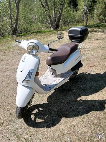 SYM Fidle II -2011, kuva 1