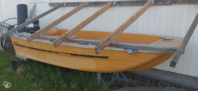 Vator 12r + Yamaha 20hp, kuva 1