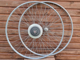 Weinmann 700c avovanteet, Pyörätarvikkeet ja kypärät, Polkupyörät ja pyöräily, Imatra, Tori.fi Weinmann 700c avovanteet, Pyörätarvikkeet ja kypärät, Polkupyörät ja pyöräily, Imatra, Tori.fi