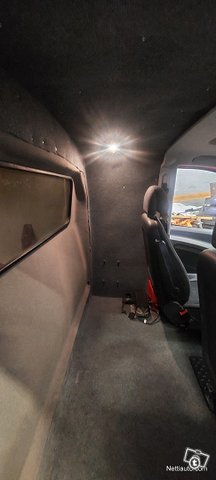Mercedes-Benz Vito 15