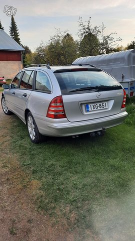 Mercedes-Benz C 180 4
