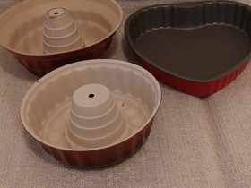 Kakkuvuokat, kevään leipomisiin, Keittiövälineet, Keittiötarvikkeet ja astiat, Sotkamo, Tori.fi Kakkuvuokat, kevään leipomisiin, Keittiövälineet, Keittiötarvikkeet ja astiat, Sotkamo, Tori.fi
