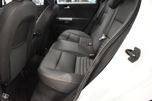 Volvo V50 12