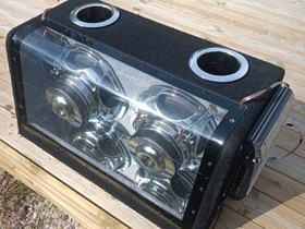 Subwoofer+vahvistin Blaupunkt, Autostereot ja tarvikkeet, Auton varaosat ja tarvikkeet, Keminmaa, Tori.fi Subwoofer+vahvistin Blaupunkt, Autostereot ja tarvikkeet, Auton varaosat ja tarvikkeet, Keminmaa, Tori.fi