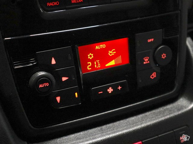 PEUGEOT Boxer 11