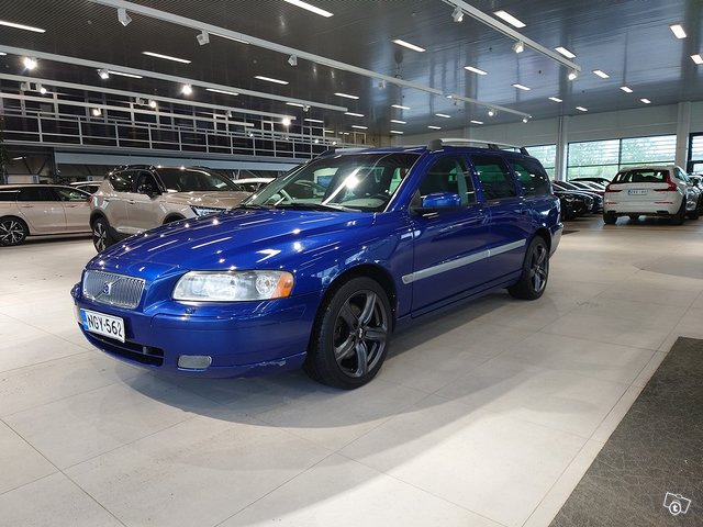 VOLVO V70, kuva 1