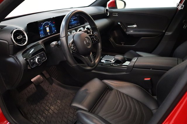 Mercedes-Benz A 7