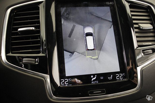 Volvo XC90 11
