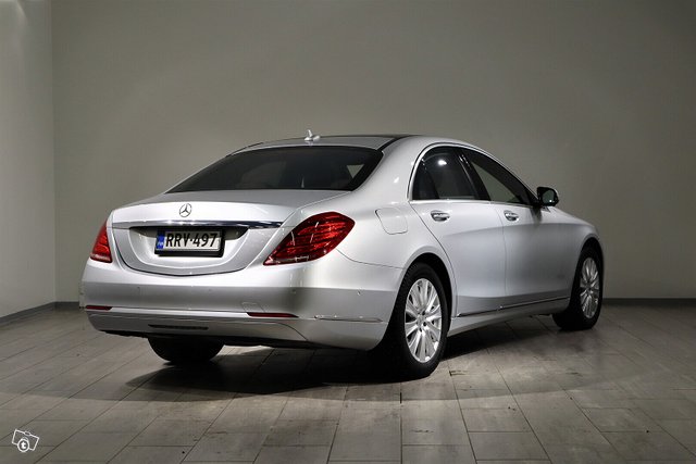 Mercedes-Benz S 6