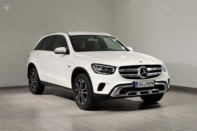 Mercedes-Benz GLC 4