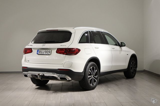 Mercedes-Benz GLC 5