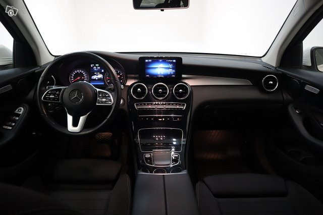 Mercedes-Benz GLC 15