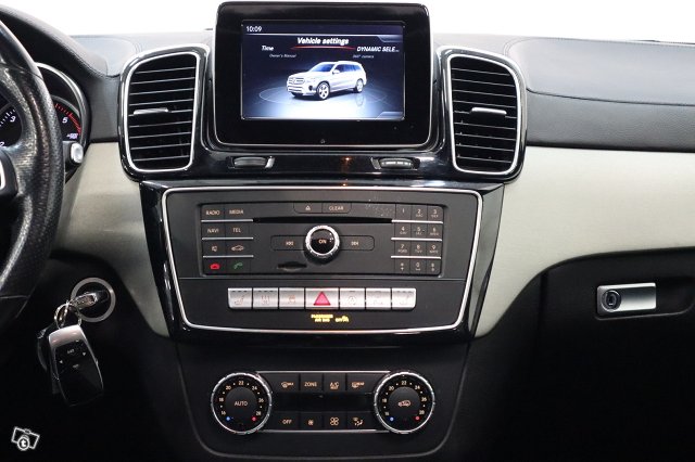 Mercedes-Benz GLS 20