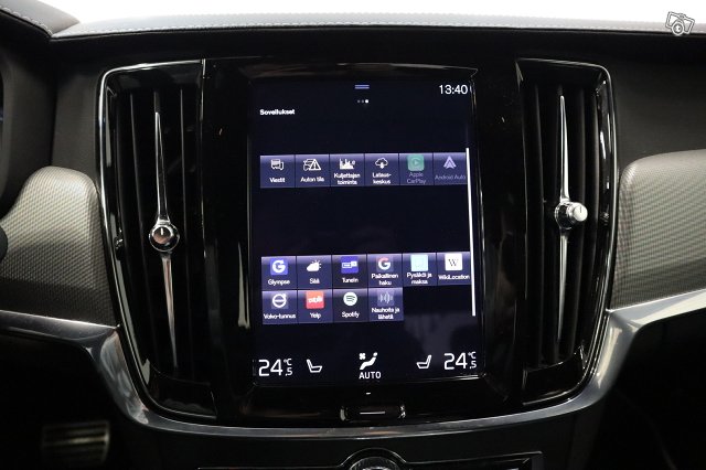 Volvo S90 23