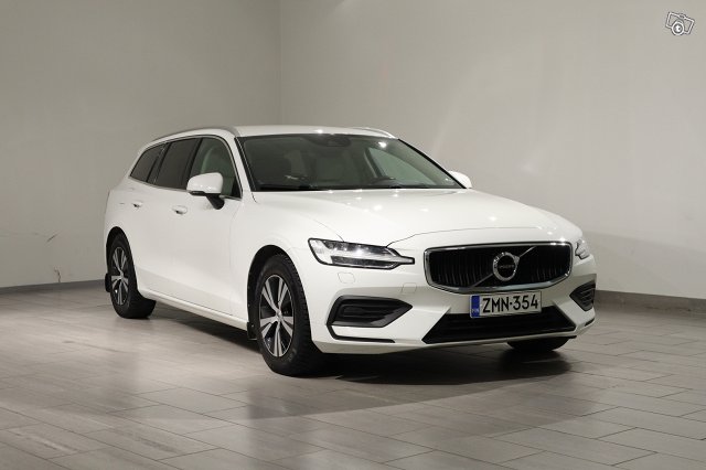 Volvo V60 4