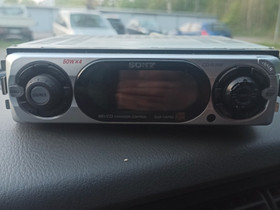 Sony cdx-ca700 + Sony CD-646, Autostereot ja tarvikkeet, Auton varaosat ja tarvikkeet, Riihimäki, Tori.fi Sony cdx-ca700 + Sony CD-646, Autostereot ja tarvikkeet, Auton varaosat ja tarvikkeet, Riihimäki, Tori.fi