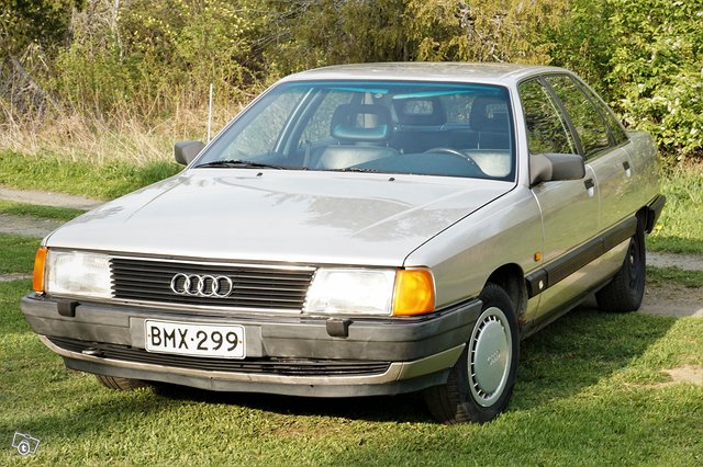 Audi 100, kuva 1