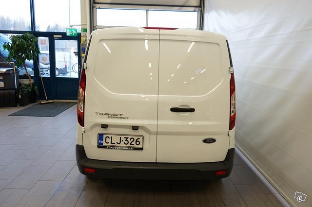 Ford Transit Connect 3