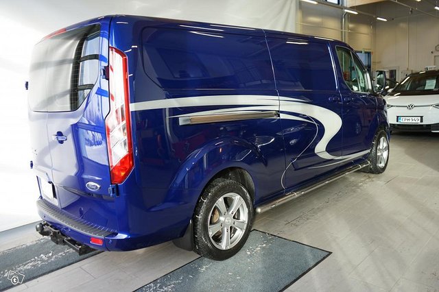 Ford Transit Custom 7