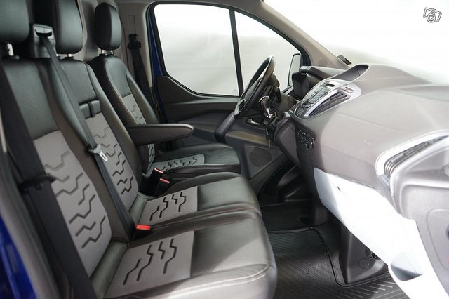 Ford Transit Custom 8