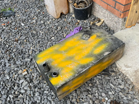 Alumiininen polttoainetankki, Veneen varusteet ja varaosat, Venetarvikkeet ja veneily, Kajaani, Tori.fi Alumiininen polttoainetankki, Veneen varusteet ja varaosat, Venetarvikkeet ja veneily, Kajaani, Tori.fi