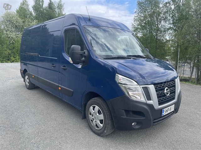 Nissan NV400